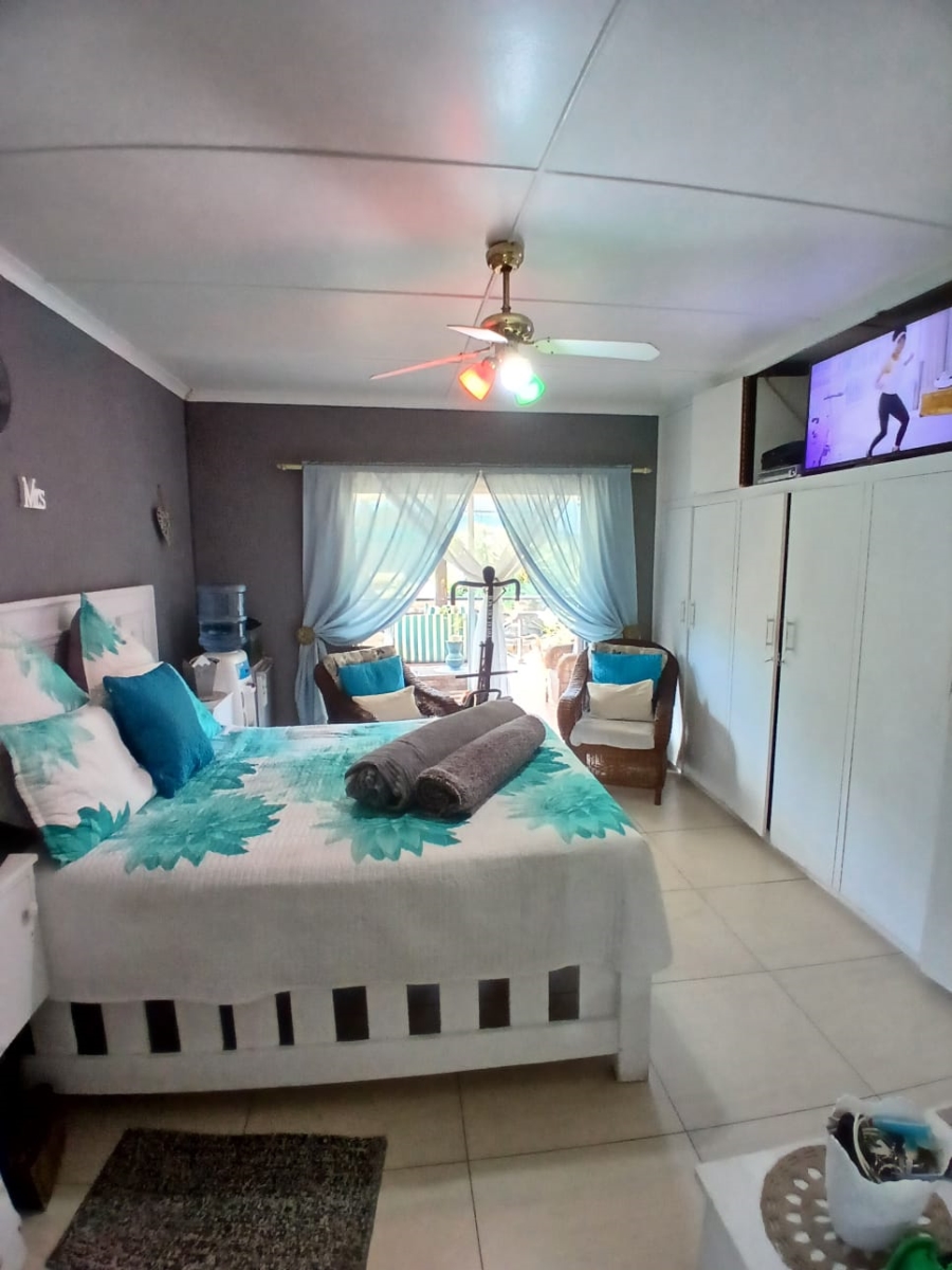 4 Bedroom Property for Sale in Amalinda Eastern Cape